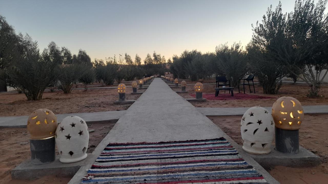 Luxury Trek Desert Camp Merzouga Exterior foto