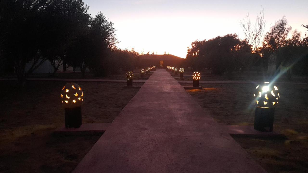 Luxury Trek Desert Camp Merzouga Exterior foto